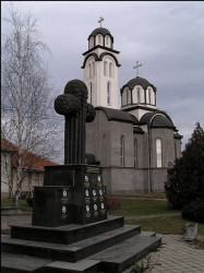 dragoj03 
Црква у Горњем Црњелову, Република Српска 
2007-03-11 11:34:03