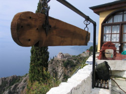 jarek 
St. Anna Skete on Month Athos 
2007-03-19 08:02:47