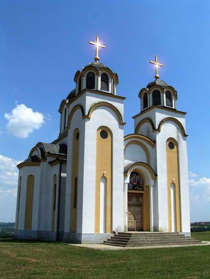 Храм Васкрсења Христовог, Драгиње