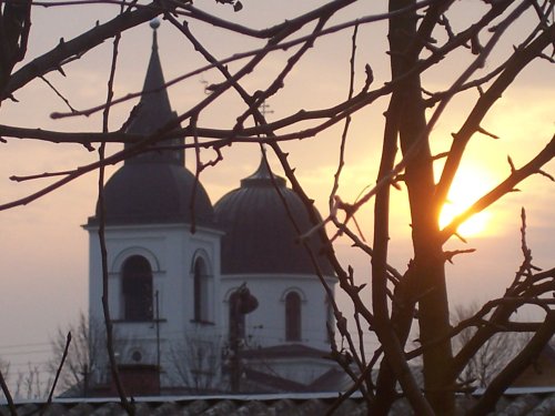 cerkiew ZNMP w Zabłudowie o poranku