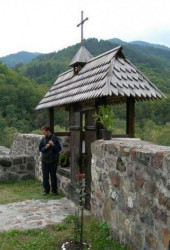 bmilovan 
Manastir Uvac, Iskusenik 
2007-04-23 07:59:28