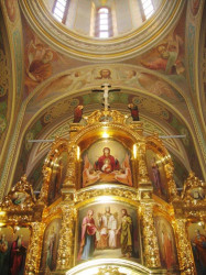 artsfer 
В храме 
2007-04-24 20:15:56