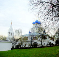 Dunyasha 
Коломенское, весна... 
2007-04-28 10:17:32