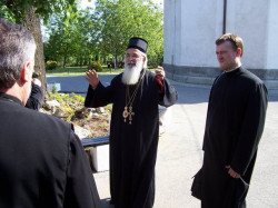 Duca 
Епископ ваљевски Г. Милутин у Обреновцу 
2007-04-29 22:42:26