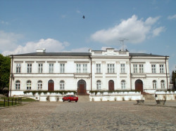 Włodzimierz 
Budynek Bractwa Cerkiewnego na Górce Chełmskiej 
2007-05-14 03:01:40