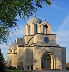 bmilovan 
Synaxis of the Serbian Saints - Hram Svih Srpskih Svetitelja.Mississauga,Ontario,Canada. 
2007-05-23 14:13:51