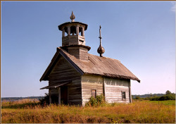 Csiga 
Часовня Св.Николая в д.Бухалово,что на Кенозере 
2007-05-28 21:37:41