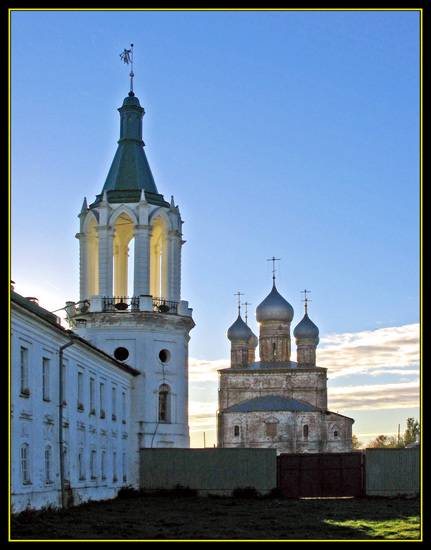 At a monastery (У монастыря)