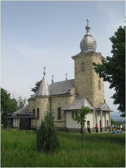 Manastirea " Sf. Ap. Petru si Pavel " - Bixad, Satu Mare