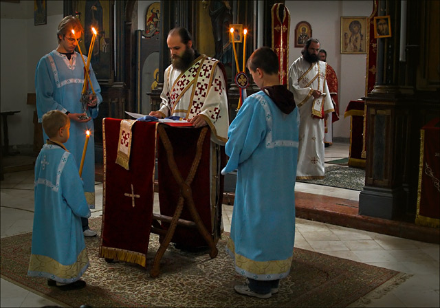 Литургија у Фенеку - Divine Liturgy in Monastery Fenek
