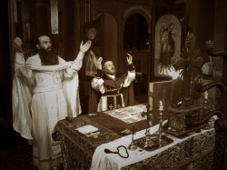 mixajlo 
Света Литургија / Divine Liturgy 
2007-06-14 21:59:08