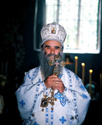 djakonuros 
МИТРОПОЛИТ ЦРНОГОРСКО ПРИМОРСКИ Г.Г. Др АМФИЛОХИЈЕ 
2007-06-18 23:03:20