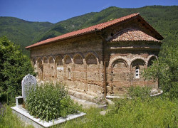mmm 
Бакуриановата костница 
2007-06-19 13:32:25