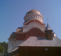 Marius 
Biserica Sfanta Vineri - Bucuresti 
2007-06-19 15:31:27