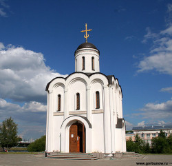 AlexG 
Храм Михаила Тверского 
2007-06-25 18:03:41