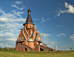 nethunter 
Церковь в д. Новоселье 
2007-06-28 21:49:55