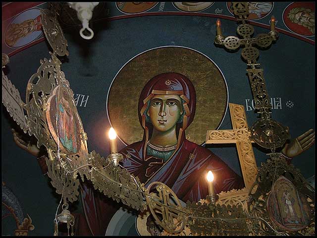 Радуј се, Невесто Неневесна !!!