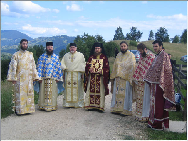 Schitul Bran..., in zi de hram
