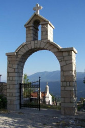sapuric 
ЦРКВА СВЕТОГ ЈОВАНА КРСТИТЕЉА 
2007-07-07 21:16:06