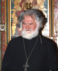 СаваД 
Отац Георгије, манастир Чокешина 
2007-07-20 07:08:53