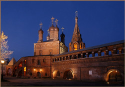 Sergei 
The Krutitsky Patriarch's Yard [4]. Крутицкое Патриаршее подворье [4] 
2007-07-29 16:59:07