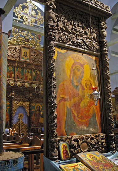 В Лопушанския манастир