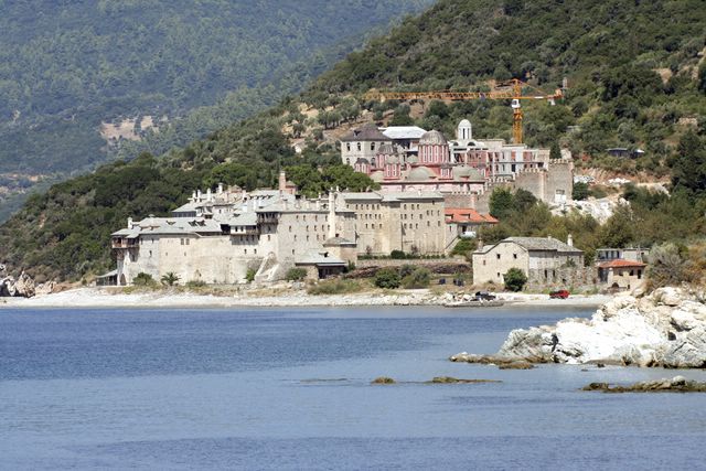 ΙΕΡΑ ΜΟΝΗ ΞΕΝΟΦΩΝΤΟΣ