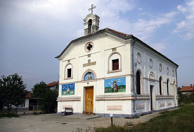 Храм Св. Николай Мирликийски Чудотворец
