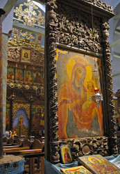 mmm 
В Лопушанския манастир 
2007-08-02 11:51:05