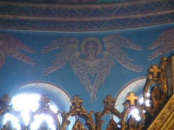 kapetan 
"Над Него стояха серафими" (Исая 6:2) 
2007-08-07 00:00:51