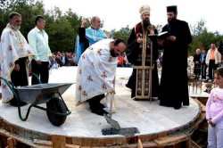 sapuric 
ОСВЈЕШТАВАЊЕ ТЕМЕЉА 
2007-08-12 15:40:27