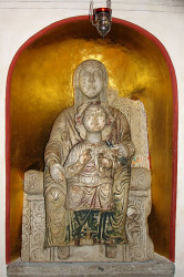 Danijela 
скулптура Мајке Божје Соколичке 
2007-08-14 23:10:50