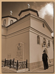 AleksaSrbin 
Преображење у Раковици 
143 
2007-08-22 22:02:42