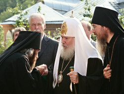 bellini 
Встреча Патриарха Алексия II 
151 
2007-08-25 18:34:36