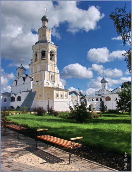 Скамья...
