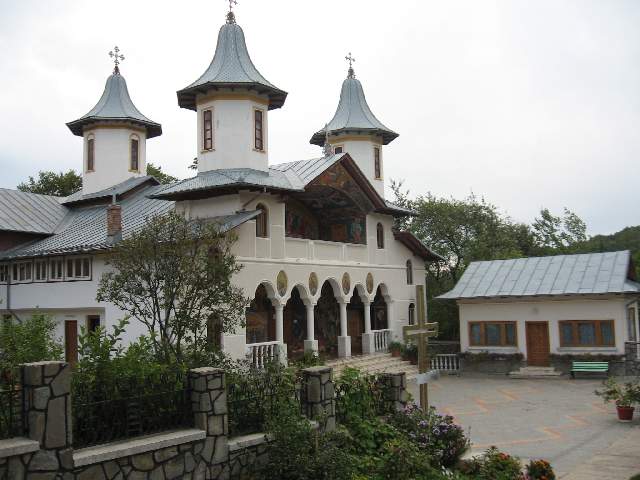 Manastirea Crasna-Biserica Noua