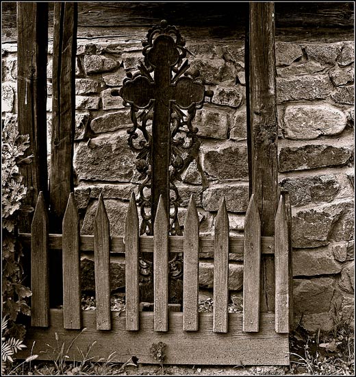 + ancient cross (1889) +
