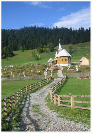 Biserica " Schimbarea la fata " , catunul Ocoale, comuna Garda de sus - ALBA ( 2 )