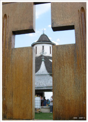 OvidiuMihail 
Crasna Monastery - (Prahova County) 
2007-09-02 23:16:01
