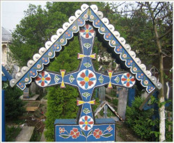 dan 
Sfanta Cruce din Cimitirul vesel - Sapanta 
2007-09-14 10:08:42