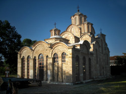 jovana 
Gracanica Monastery 
2007-09-15 11:47:32