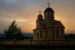 Slobodan 
Црква у Чепуру I 
2007-09-28 20:01:52