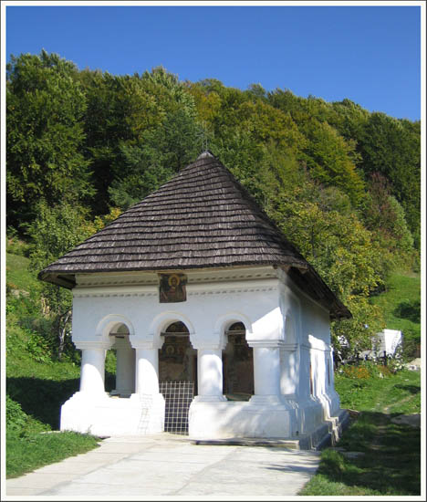 Schitul Bradu - Gurguiata, Valcea