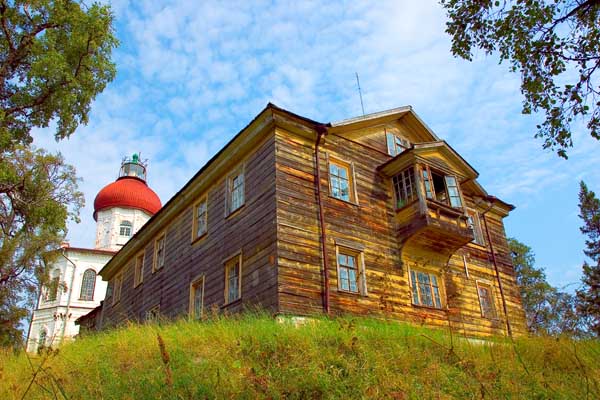 Секирная гора