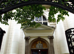 zhelach 
Саборна црква Светог Николе Сремски Карловци 
2007-10-13 10:36:59