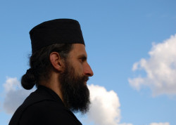 sapuric 
ЈЕРОМОНАХ ЈЕФТИМИЈЕ 
2007-10-23 21:31:33