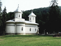 alex_andra 
Biserica din Slanic Moldova 
2007-10-28 16:16:06