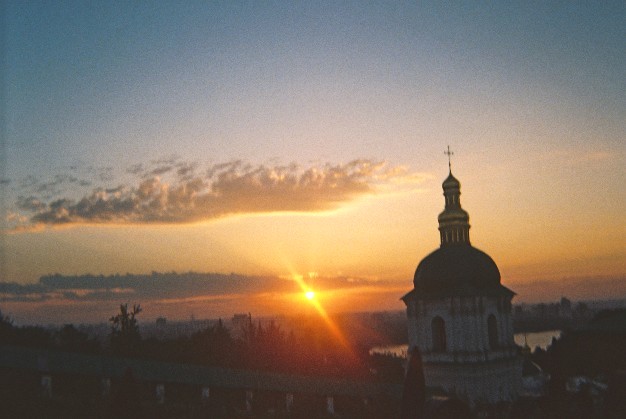 Кијевско-Печерска Лавра, сутон