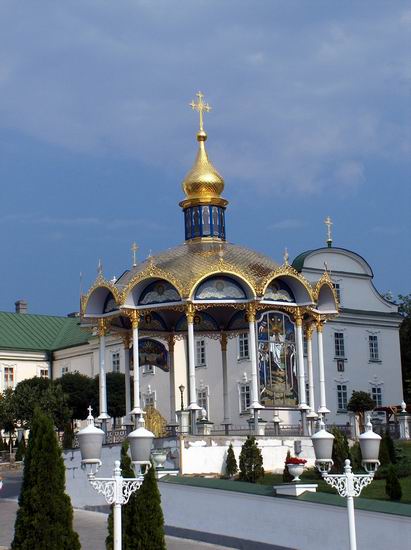 Mânăstirea Poceaev - altar de vară