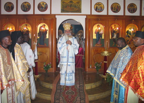 Archbishop Makarios of Kenya at the Liturgy in seminarian church in Nairobi